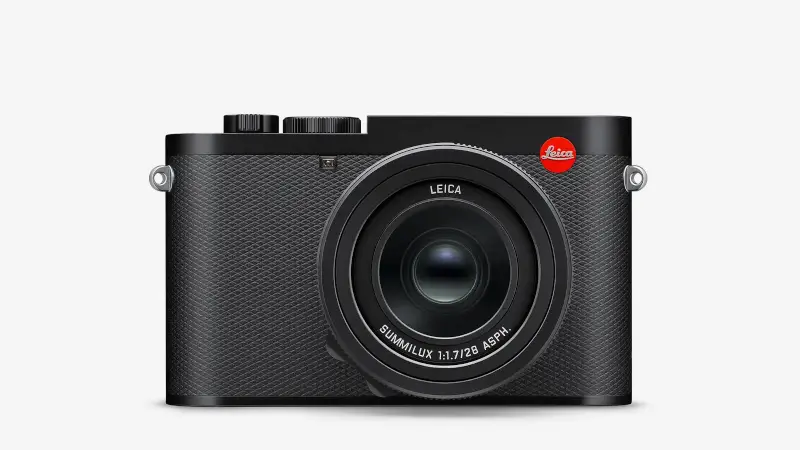 重くて大きいので、結局使っていない ライカ Q3。携帯性が重要であることを知りました。