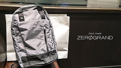 新たに購入した「ZerøGrand Commuter Pack」。ZerøGrandは、COLE HAANと Mountain Hardwearのコラボレーションブランドだそうです。