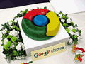 いつの間にか置いてあった Google Chrome ケーキ。